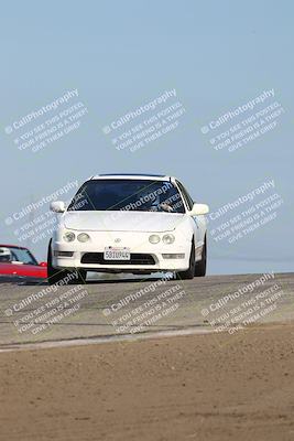 media/Oct-26-2025-CalClub SCCA (Sun) [[8ce1e69566]]/Group 1/Session 2 (Grapevine)/